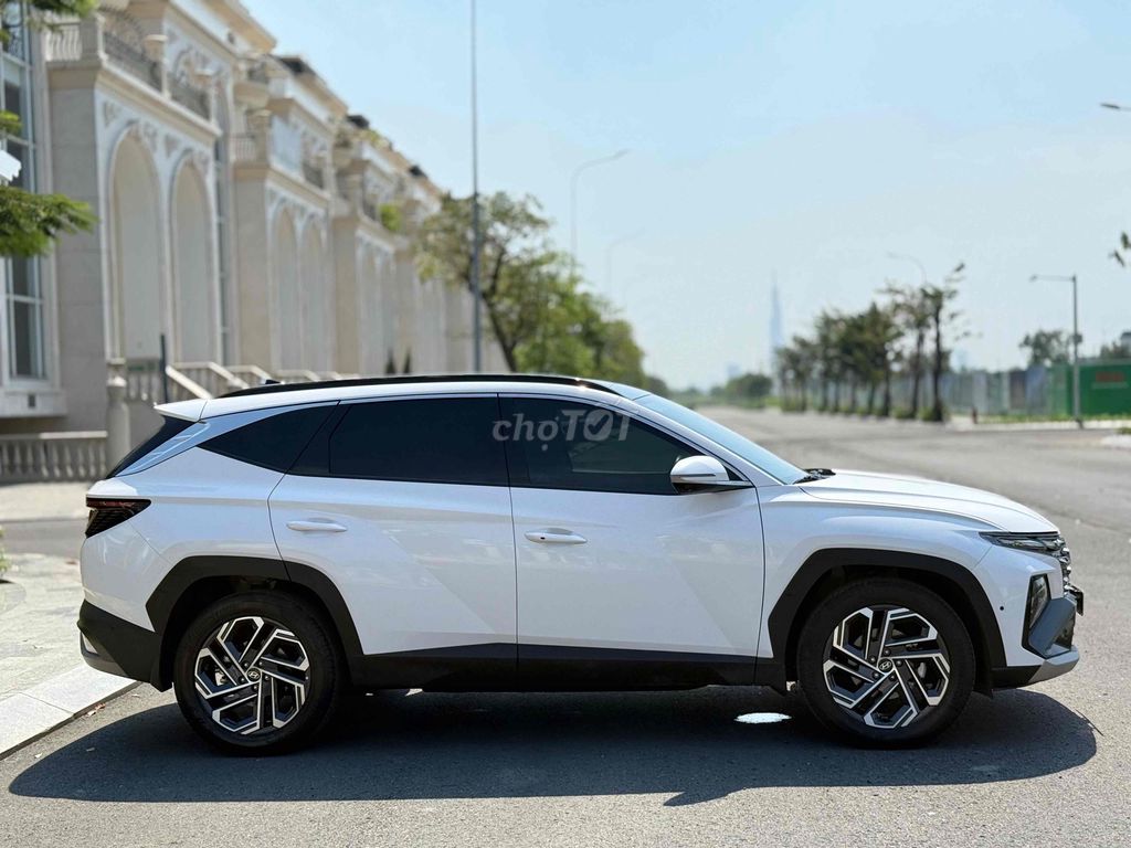 Hyundai Tucson 2025 Trắng 25000 km. Mua bán Ô tô tại Quận Bình Thạnh Tp Hồ Chí Minh được đăng bởi Phi Trần hình 1