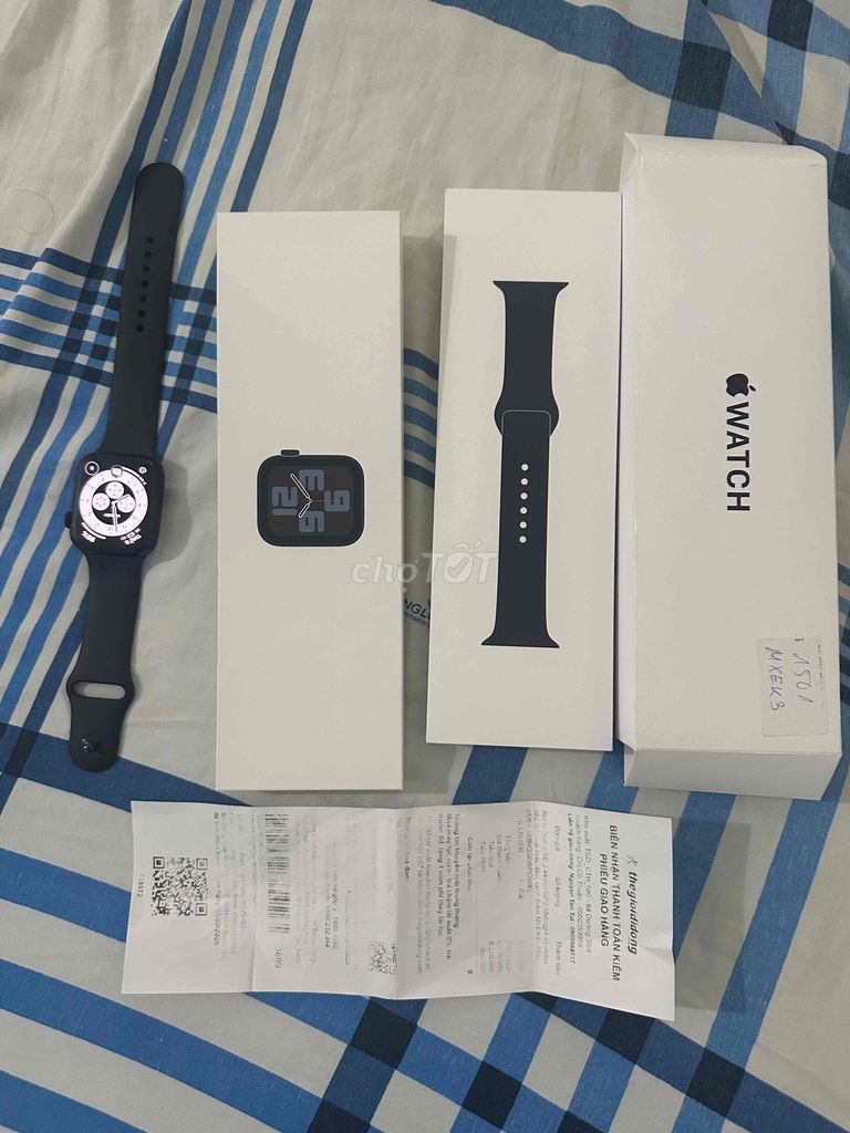 Apple Watch SE2 (GPS) 44mm Đen Nhôm. Mua bán Thiết bị đeo thông minh tại Huyện Thới Lai Cần Thơ được đăng bởi trần hoàng hình 1