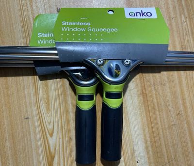 Cây lau kính, Gạt kính, Gạt vệ sinh kính Anko 35cm. Mua bán Nội thất, đồ gia dụng khác tại Thành phố Dĩ An Bình Dương được đăng bởi VẬT TƯ PHÚ HƯNG