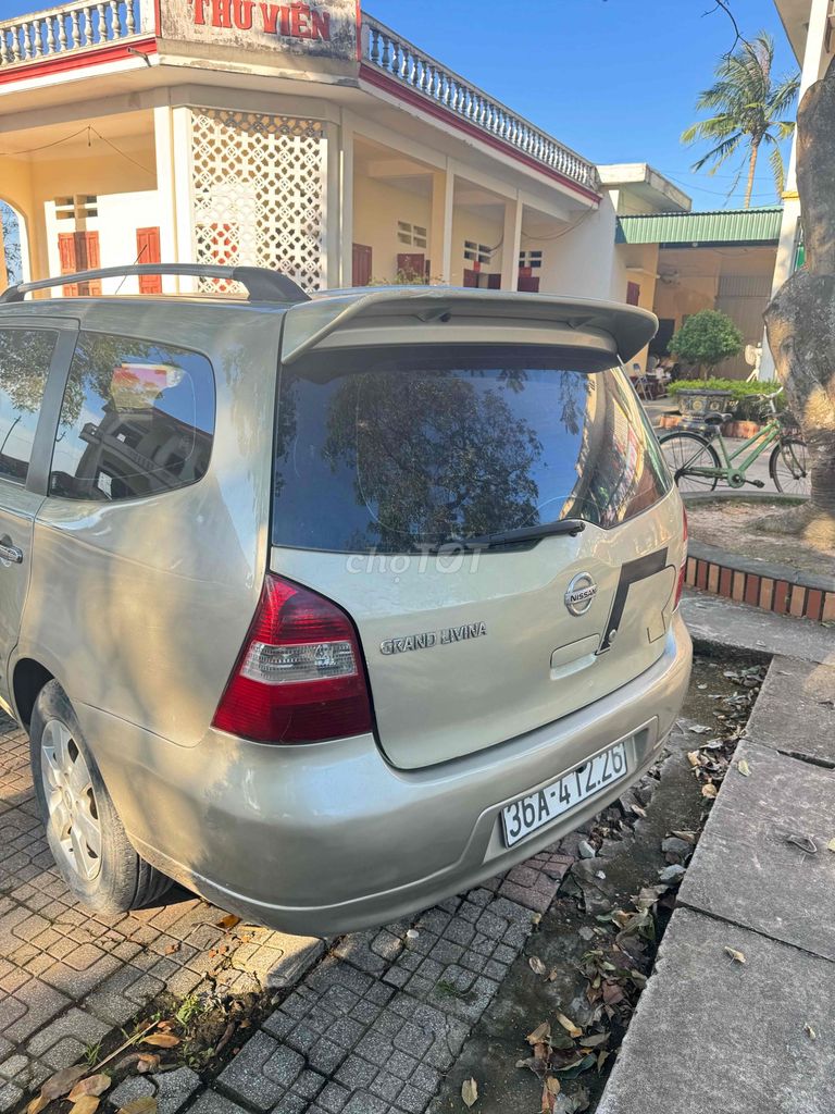 Nissan Livina 2011. Mua bán Ô tô tại Huyện Quảng Xương Thanh Hóa được đăng bởi Truong chien hình 2