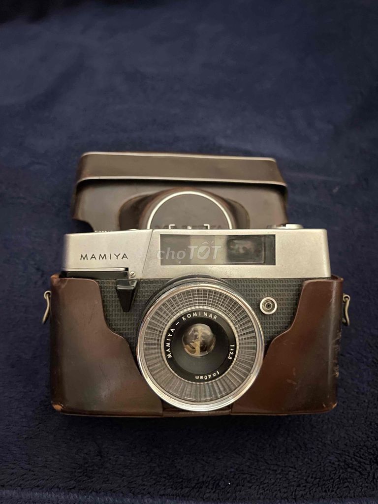 Máy ảnh Mamiya EE