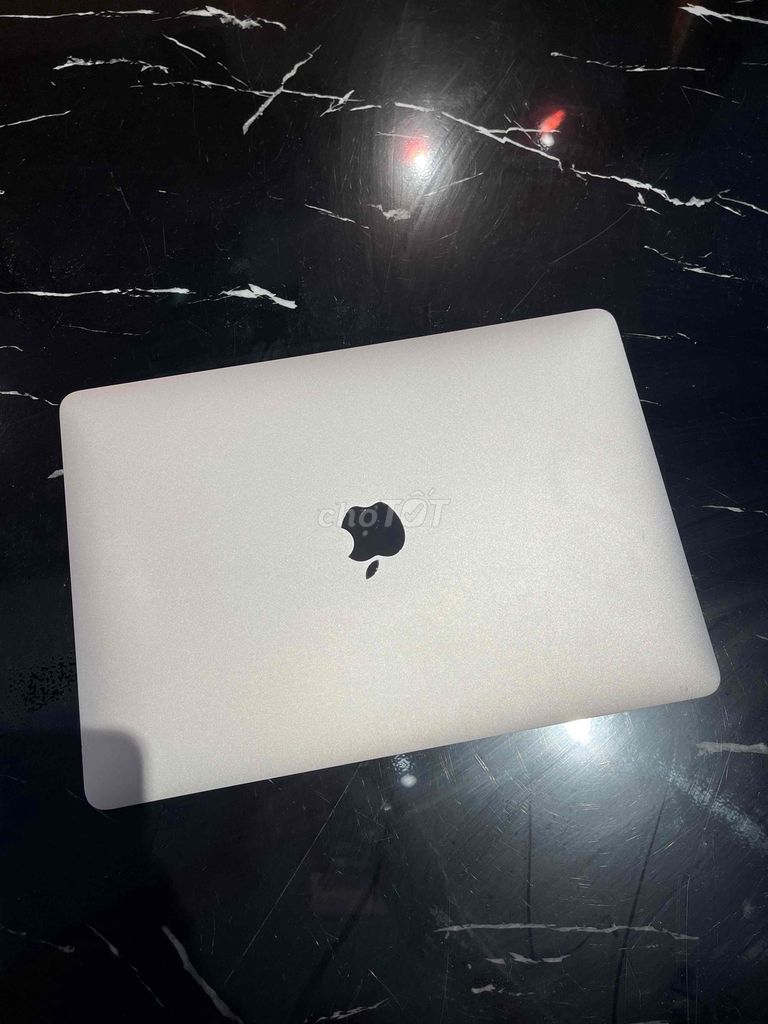 Apple MacBook Air M1 8GB/256GB Bạc. Mua bán Laptop tại Quận Thốt Nốt Cần Thơ được đăng bởi Phương Duy hình 1