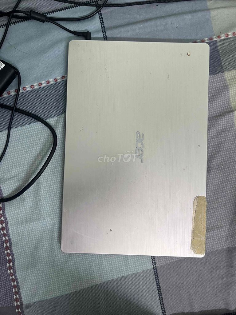 Acer Swift 3 Intel Core i3 Vàng. Mua bán Laptop tại Thành phố Phan Rang-Tháp Chàm Ninh Thuận được đăng bởi Huỳnh Nguyên Giáp hình 1