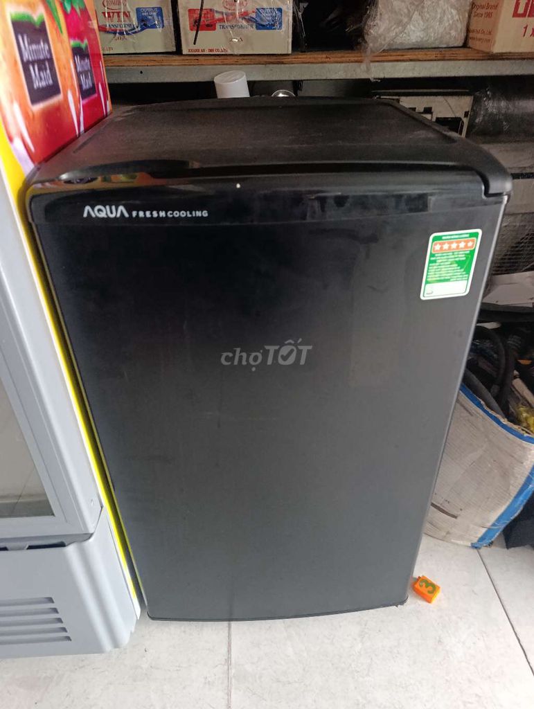 Tủ lạnh Aqua 90 lít Đen. Mua bán Tủ lạnh tại Thành phố Biên Hòa Đồng Nai được đăng bởi ĐIỆN LẠNH HOÀNG VIỆT  hình 1
