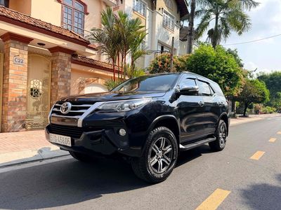 Toyota Fortuner 2.4G máy dầu nhập khẩu 2017
