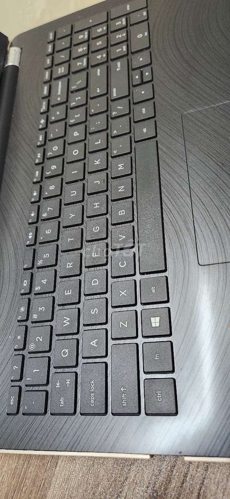 HP Laptop 15-bs0xx i3-7020U 4GB. Mua bán Laptop tại Quận Gò Vấp Tp Hồ Chí Minh được đăng bởi Han Quach hình 1