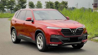 VinFast Lux SA2.0 2021 SA2.0 tiêu chuẩn - 68000 km. Mua bán Ô tô tại Quận 1 Tp Hồ Chí Minh được đăng bởi Phu Nguyen