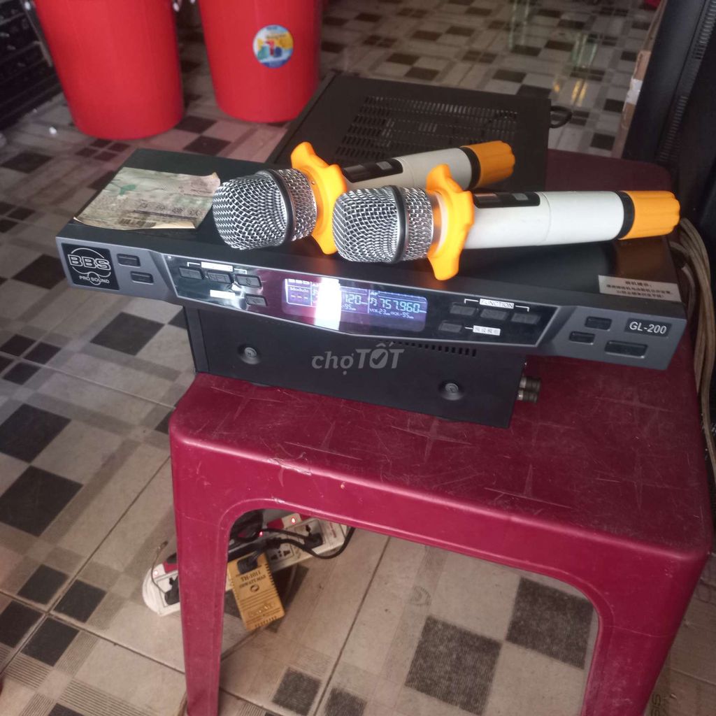 Micro không dây BBS GL-200 Đen, Trắng, Cam. Mua bán Tivi, Âm thanh tại Huyện Nhà Bè Tp Hồ Chí Minh được đăng bởi Nam Đồ Cũ hình 1