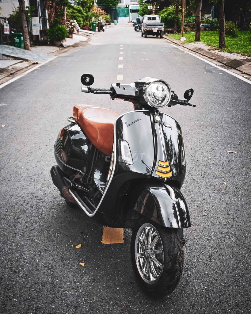 Vespa GTS300 HPE super tech. Mua bán Xe máy tại Quận 7 Tp Hồ Chí Minh được đăng bởi Phạm Duy hình 3