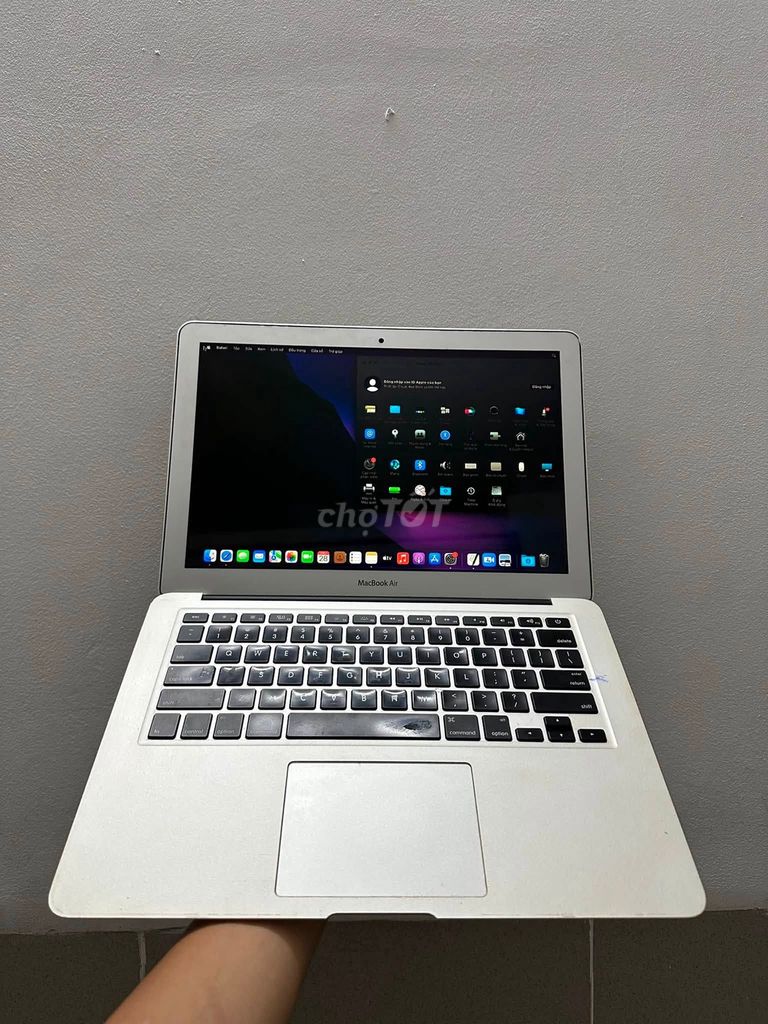 Apple MacBook Air 2015 4GB/128GB Bạc. Mua bán Laptop tại Quận 8 Tp Hồ Chí Minh được đăng bởi Hội Đồ Điện Tử hình 1