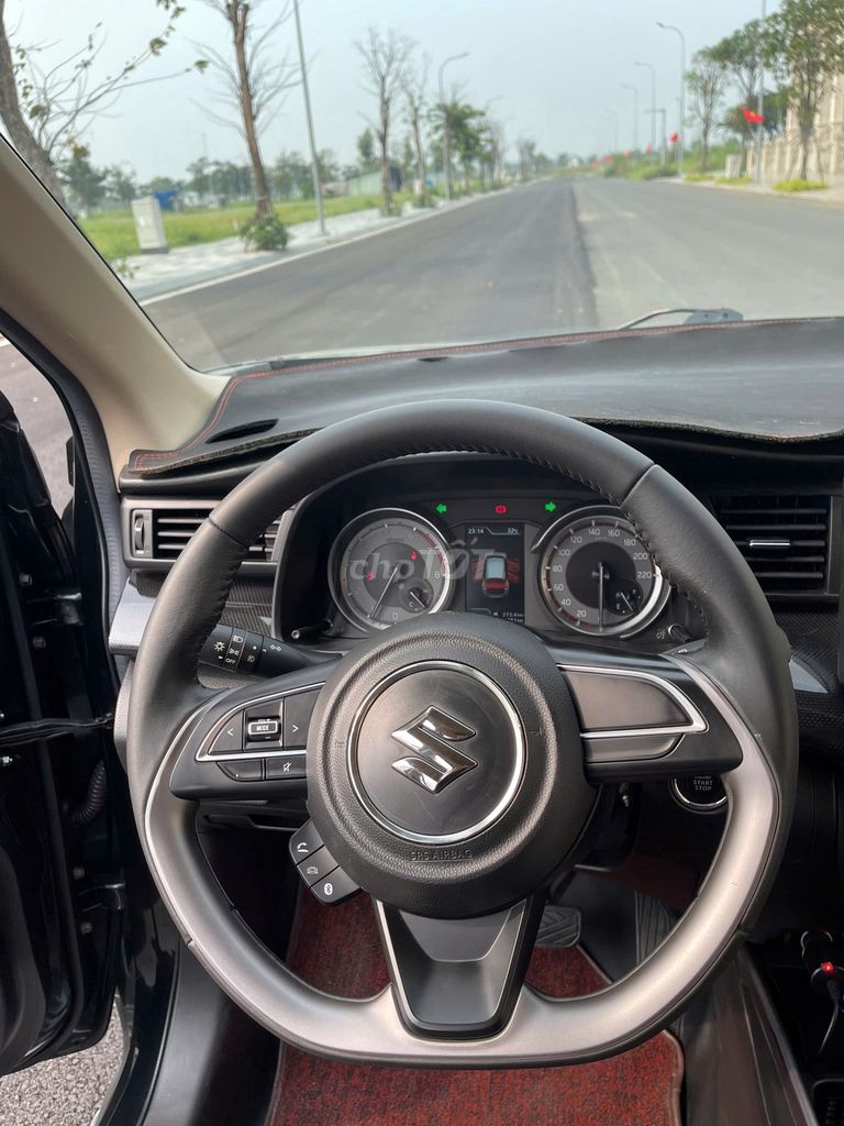 Suzuki XL7 2022 GLX 1.5AT 44.000 km. Mua bán Ô tô tại Thành phố Thủ Đức Tp Hồ Chí Minh được đăng bởi Công Phan Hữu Tuấn hình 5