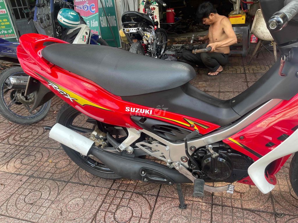Suzuki Satria Đỏ Trắng. Mua bán Xe máy tại Thành phố Vĩnh Long Vĩnh Long được đăng bởi Đạt  hình 6