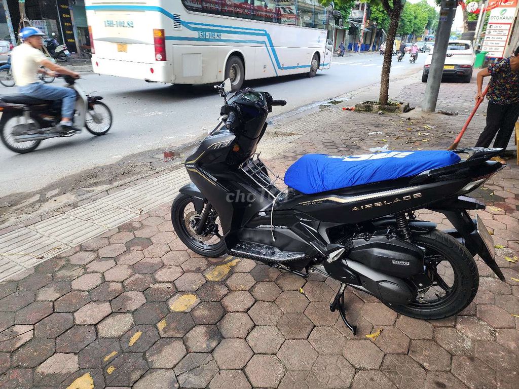 Chính chủ máy zin ,sơn sin đủ 2 khiển ,lốp trước c. Mua bán Xe máy tại Quận Kiến An Hải Phòng được đăng bởi Hà Minh Tuấn hình 1