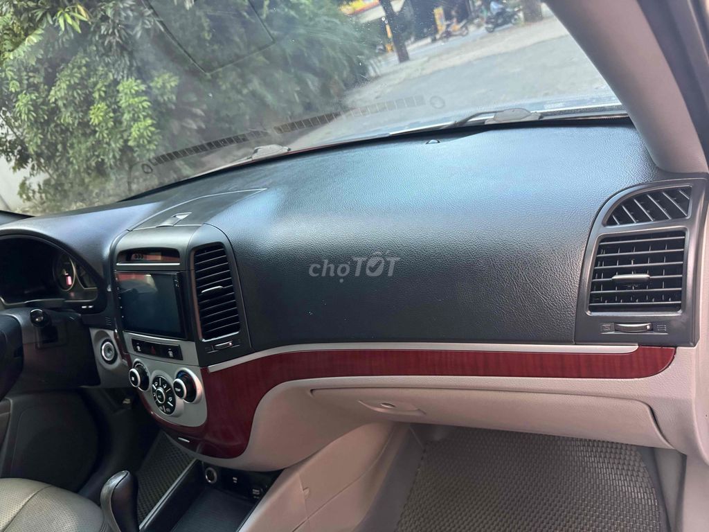 Hyundai Santa Fe 2008 tự động. Mua bán Ô tô tại Quận Hà Đông Hà Nội được đăng bởi Hiệp Xoăn Hà Đông hình 17