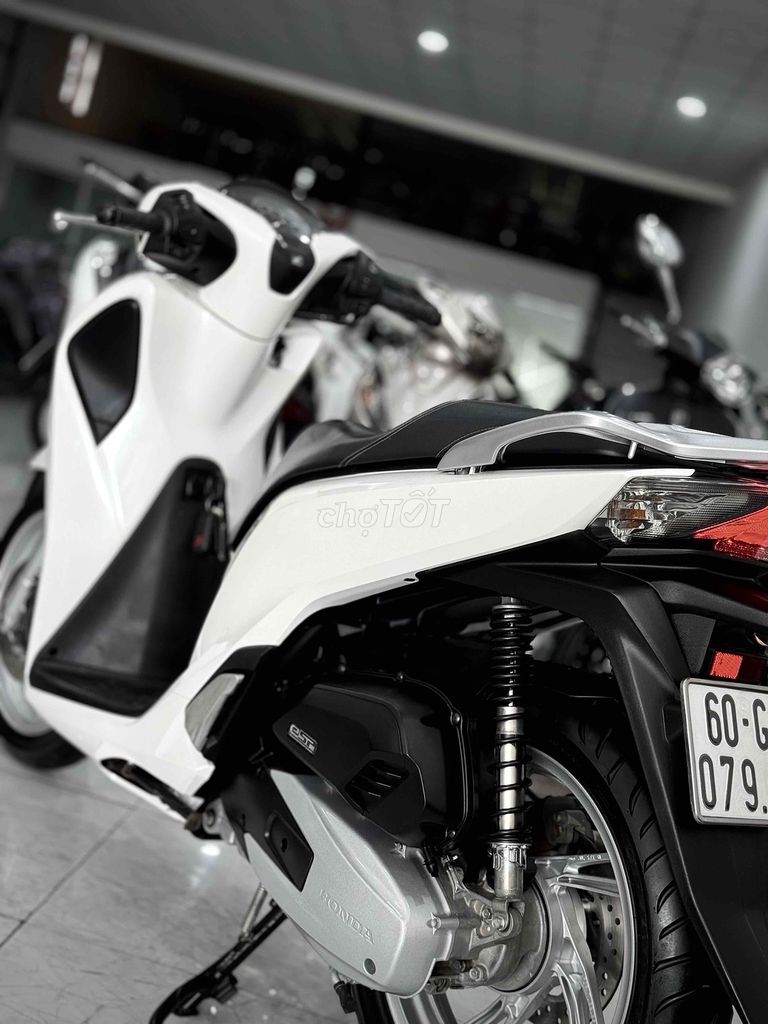 Sh125i 2018 Lướt chính chủ ký ( Hỗ trợ GÓP ) 🔥🔥🔥. Mua bán Xe máy tại Thị xã Phú Mỹ Bà Rịa - Vũng Tàu được đăng bởi Cửa Hàng Xe Máy Phú Mỹ hình 3