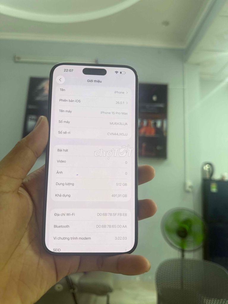 iPhone 15 Pro Max 512GB Đen. Mua bán Điện thoại tại Thành phố Buôn Ma Thuột Đắk Lắk được đăng bởi 143 y ngông linh bán táo  hình 1