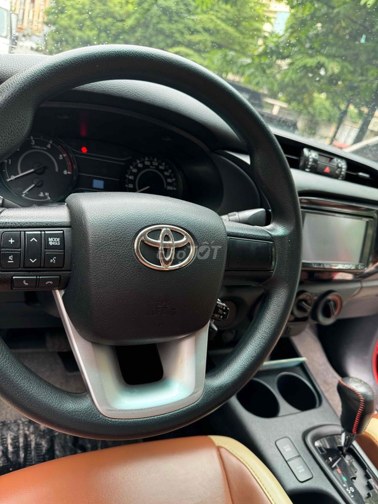 Toyota Hilux 2019 2.4E Đỏ stđ Máy Dầu. Mua bán Ô tô tại Quận Nam Từ Liêm Hà Nội được đăng bởi Auto Anh Tuấn hình 9