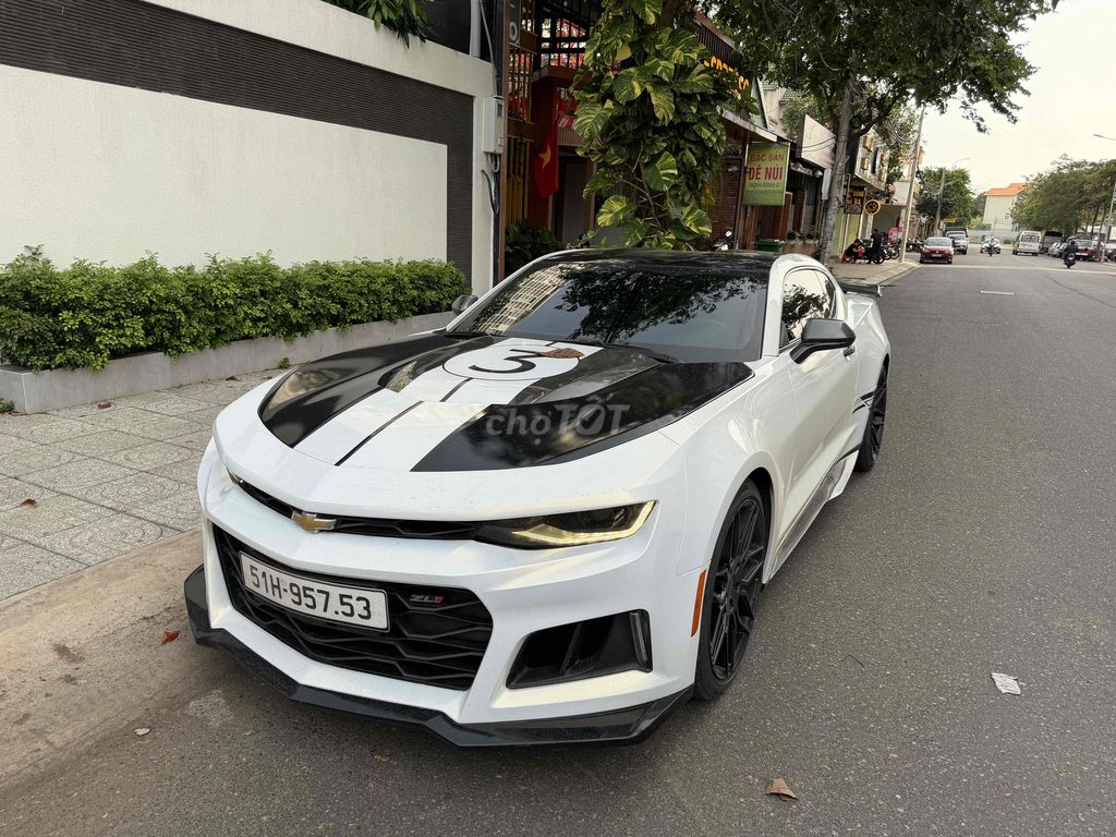 Chevrolet Camaro 2017 Xe thể thao cơ bắp Mỹ. Mua bán Ô tô tại Quận 12 Tp Hồ Chí Minh được đăng bởi A Quý hình 3