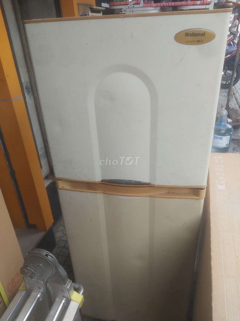 Bán tủ lạnh national 222 lít nhập nhật