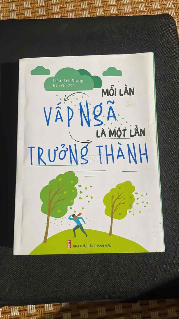 Sách Phát triển bản thân Mỗi Lần Vấp Ngã Là Một Lầ. Mua bán Sách tại Huyện Đại Lộc Quảng Nam được đăng bởi Anh Trần hình 1