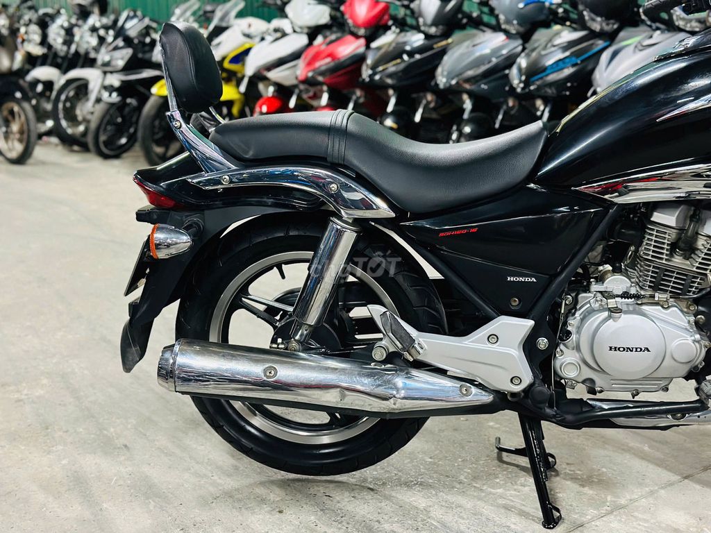 XE MÁYTHANHTÙNG_SHADOW 150 BIỂN 29 CHẠY ÍT BAO ĐẸP. Mua bán Xe máy tại Quận Nam Từ Liêm Hà Nội được đăng bởi THANH TÙNG hình 4