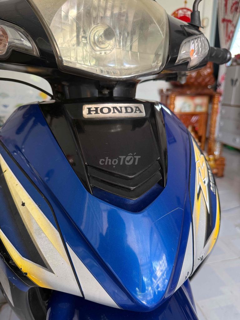 HONDA WAVE RS 100cc. mặt nạ 2 tầng. cục máy zin. Mua bán Xe máy tại Thành phố Vĩnh Long Vĩnh Long được đăng bởi Lê Công hình 3