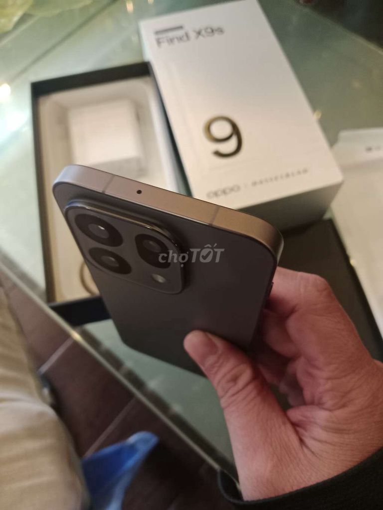 Oppo Find X9S 12GB/256GB Xám. Mua bán Điện thoại tại Quận 6 Tp Hồ Chí Minh được đăng bởi Lâm hình 1