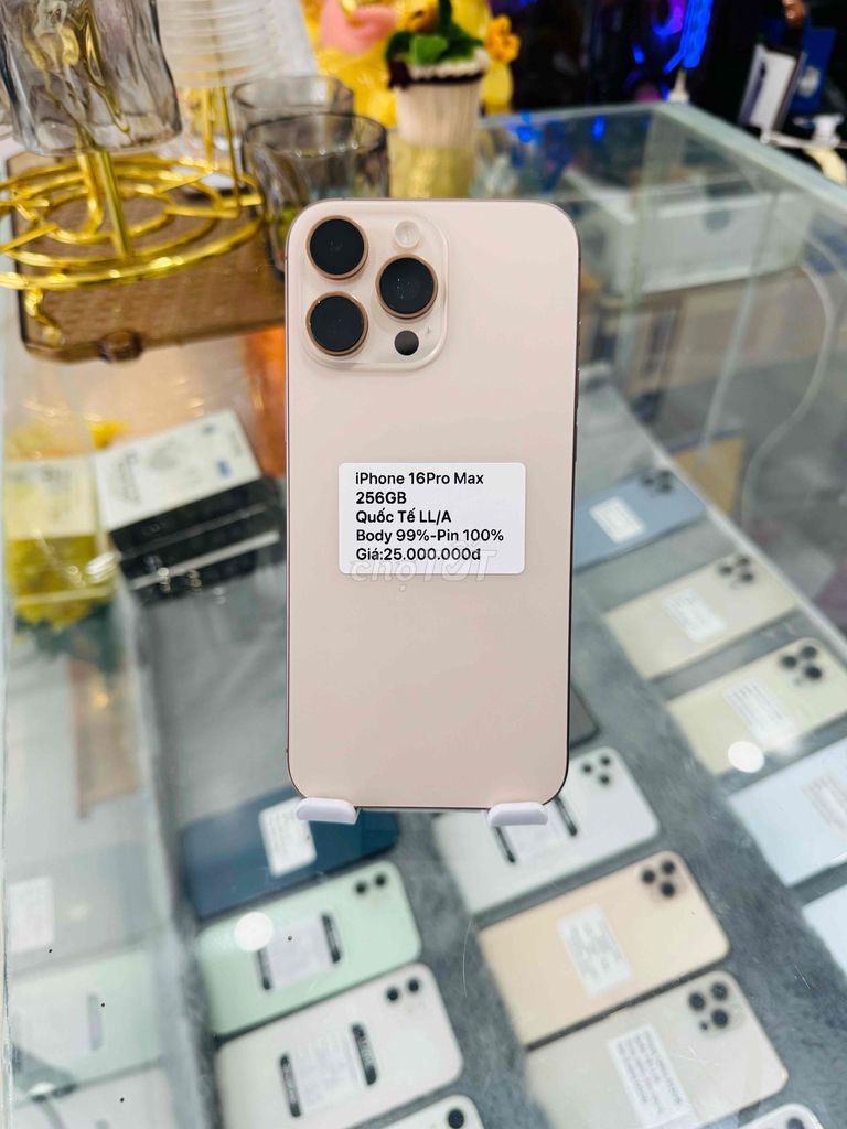 iPhone 16Promax 256gb sa mạc pin. 100. Mua bán Điện thoại tại Thành phố Long Xuyên An Giang được đăng bởi Lý Apple hình 1