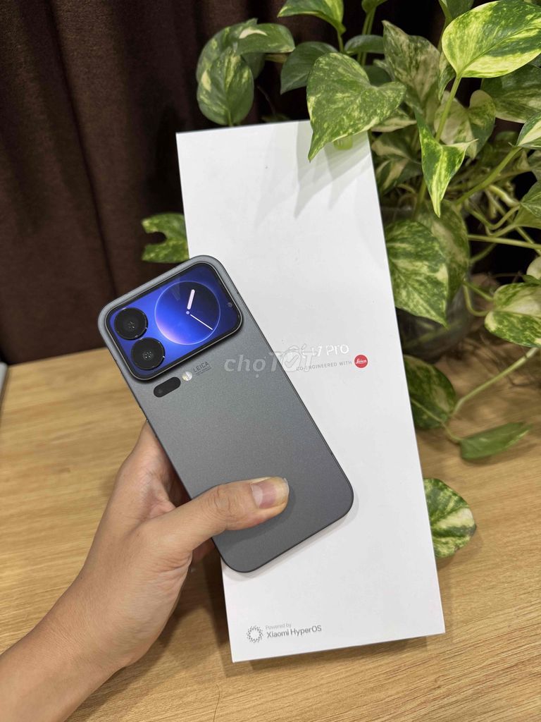 Xiaomi 17 Pro 16/512GB pin 100% SẠC 12 LẦN. Mua bán Điện thoại tại Quận Hoàng Mai Hà Nội được đăng bởi Gia Vinh hình 1