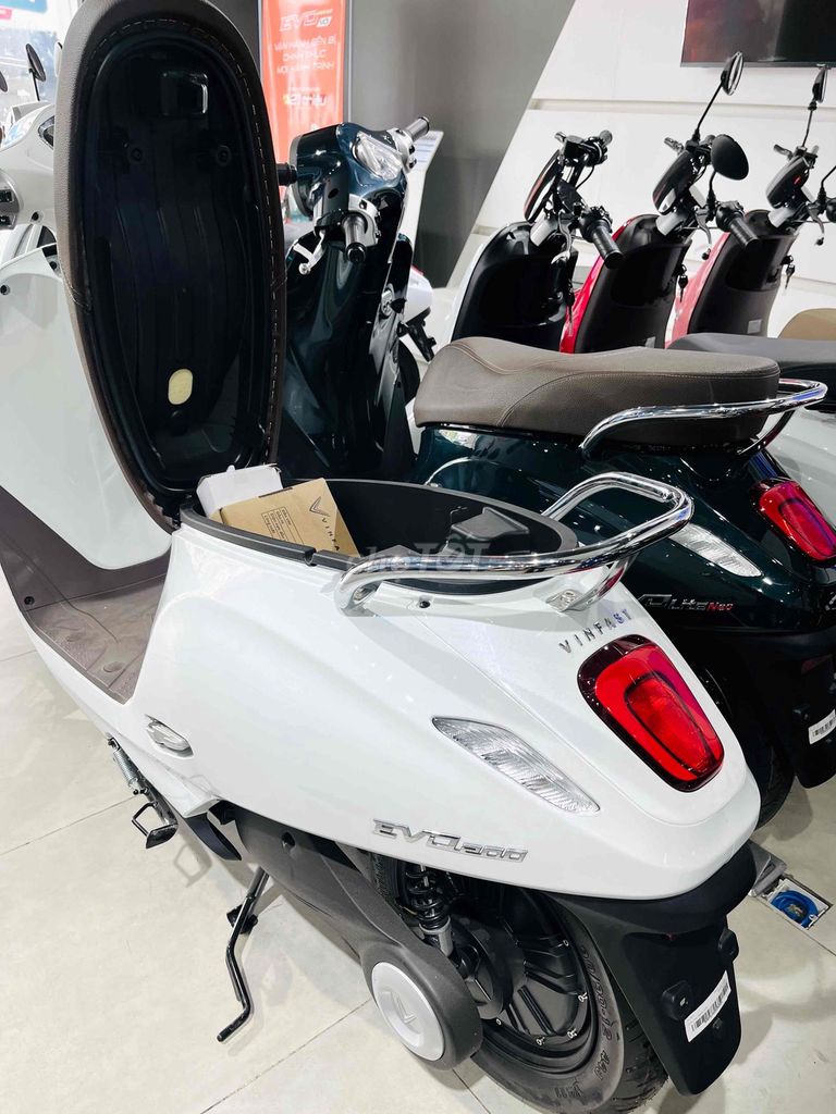 SẴN EVO 200 KHU VỰC HỒ CHÍ MINH. Mua bán Xe máy tại Quận Tân Phú Tp Hồ Chí Minh được đăng bởi Misha hình 4