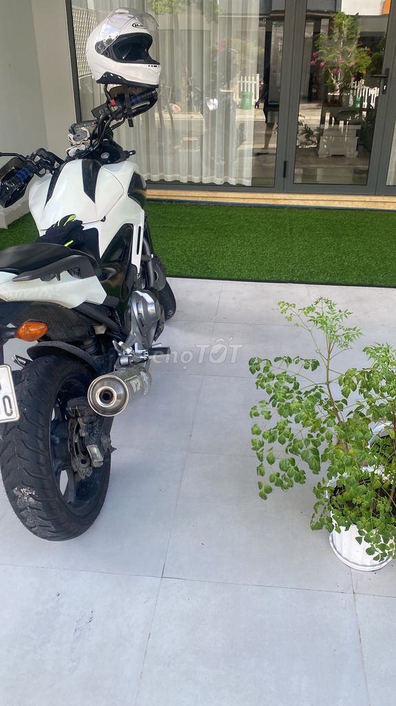 Honda NC700D DCT 2017 trắng ngọc + carbon, 42k km. Mua bán Xe máy tại Thành phố Nha Trang Khánh Hòa được đăng bởi Владлен Масловский hình 2