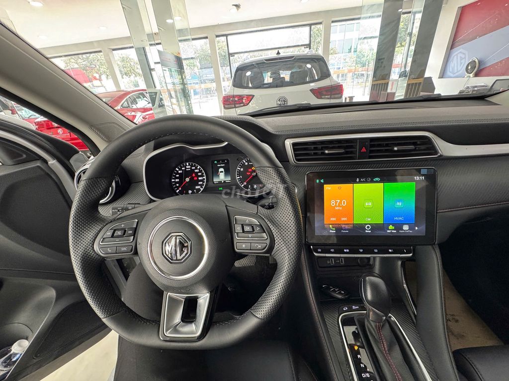 MG ZS Luxury 2025  - Trắng odo lướt  7.600 km. Mua bán Ô tô tại Quận 6 Tp Hồ Chí Minh được đăng bởi Tuấn MG Kinh Dương Vương Used Cars  hình 3