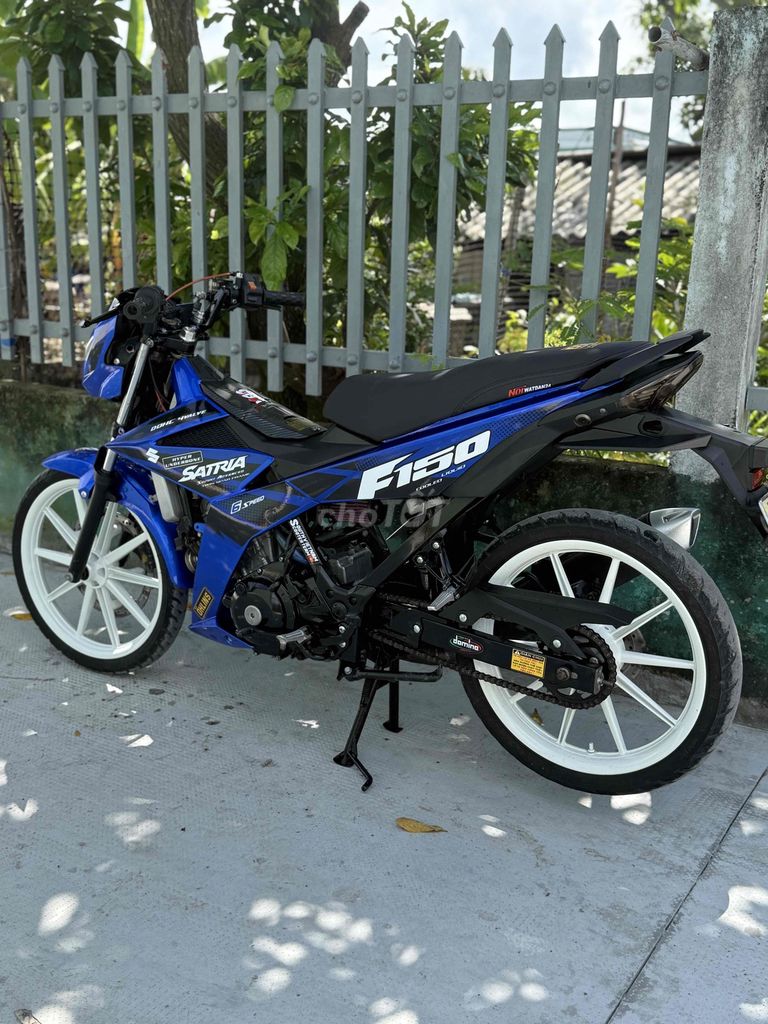 Suzuki Satria F150 2019 Xanh dương. Mua bán Xe máy tại Huyện Bến Lức Long An được đăng bởi Xe Máy Trung Toán hình 5