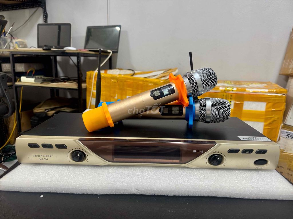 Micro không dây Meizhisong MS-138. Mua bán Tivi, Âm thanh tại Huyện Phong Điền Cần Thơ được đăng bởi Phong Vũ Audio Cần Thơ hình 1