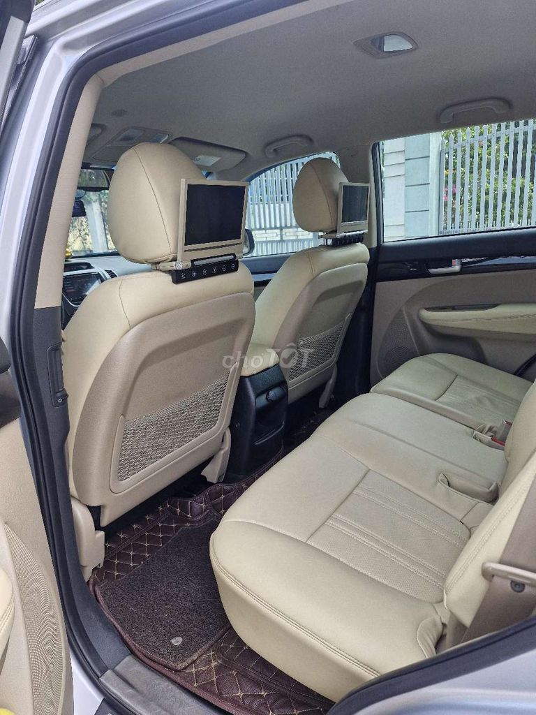 Kia Sorento 2017 Xăng 7 chỗ 43.000 km. Mua bán Ô tô tại Thành phố Thủ Dầu Một Bình Dương được đăng bởi Chánh hiệp  hình 4