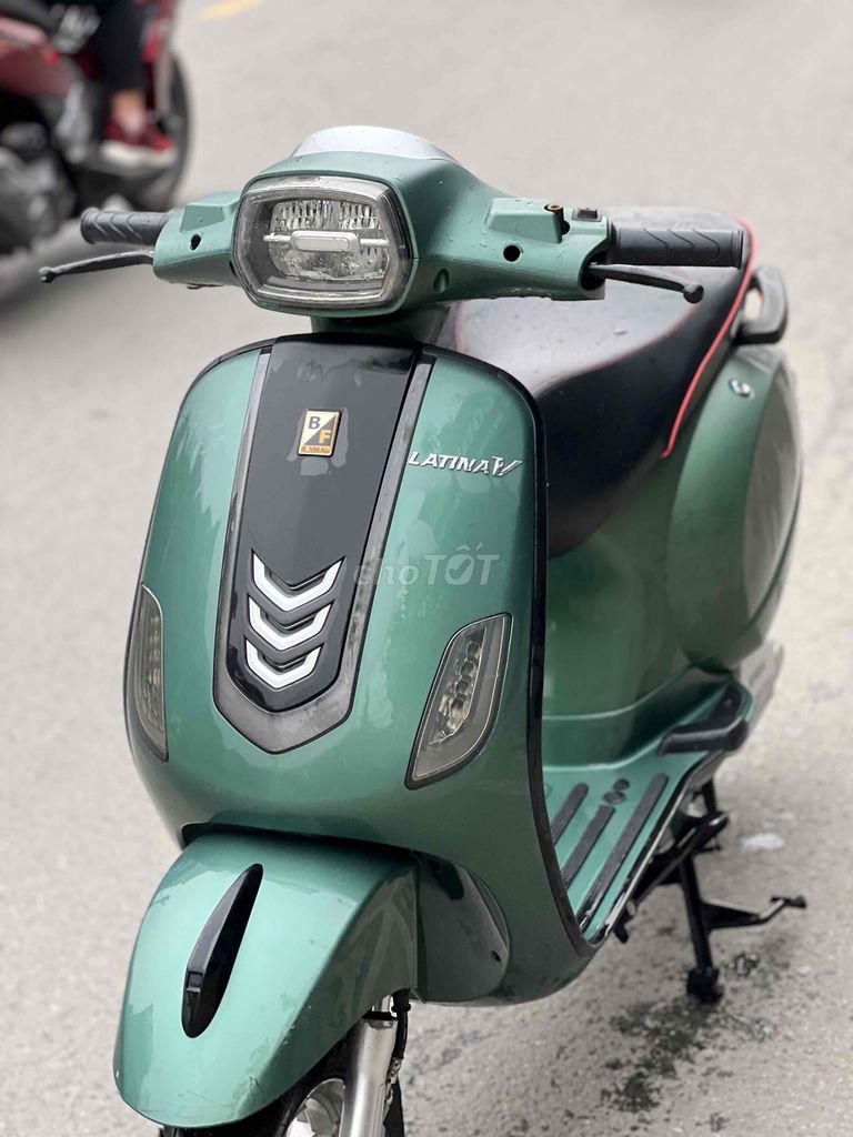 Vespa Latina 2024