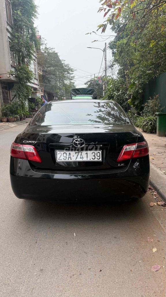 Toyota Camry LE 2007 Đen. Mua bán Ô tô tại Huyện Đông Anh Hà Nội được đăng bởi thành hải mua bán điện thoại cũ hình 2