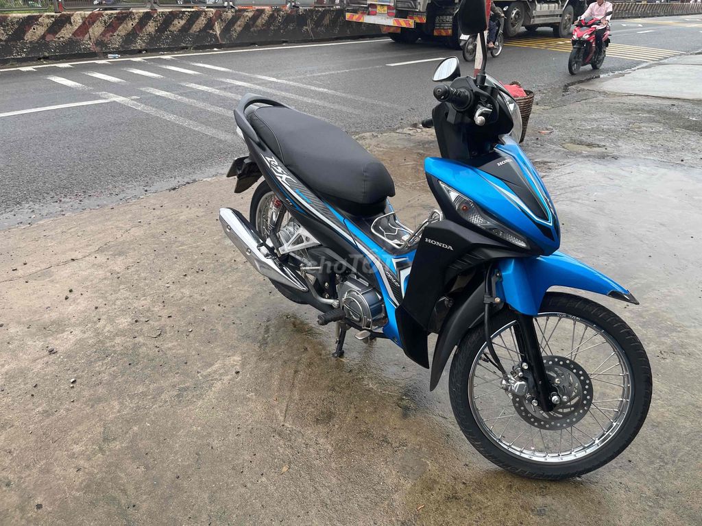 bán rsx fi chính chủ con rat moi. Mua bán Xe máy tại Huyện Trảng Bom Đồng Nai được đăng bởi giàu hình 5