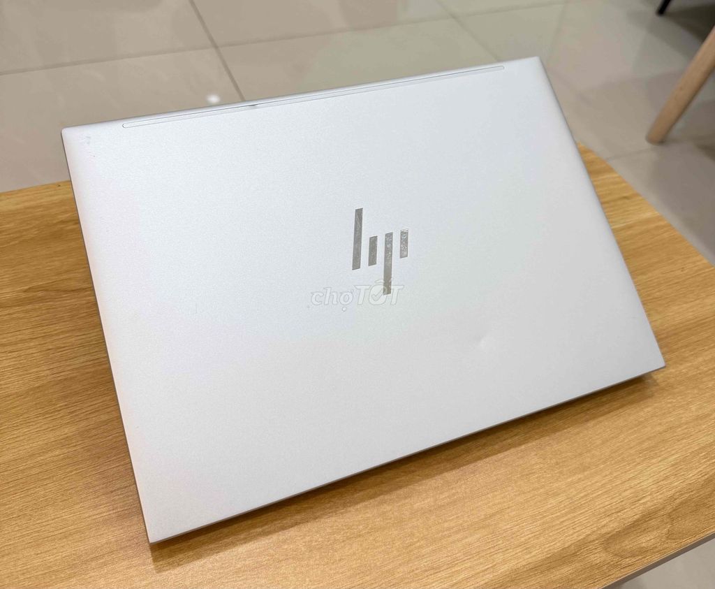 HP Elitebook 840 G11 đời 2024 sẵn win bản quyền. Mua bán Laptop tại Quận Tân Bình Tp Hồ Chí Minh được đăng bởi vy hình 1