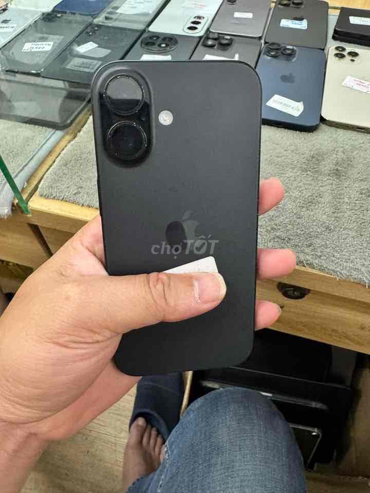Apple iPhone 16 128GB Đen. Mua bán Điện thoại tại Quận Đống Đa Hà Nội được đăng bởi Thương Nguyễn hình 1