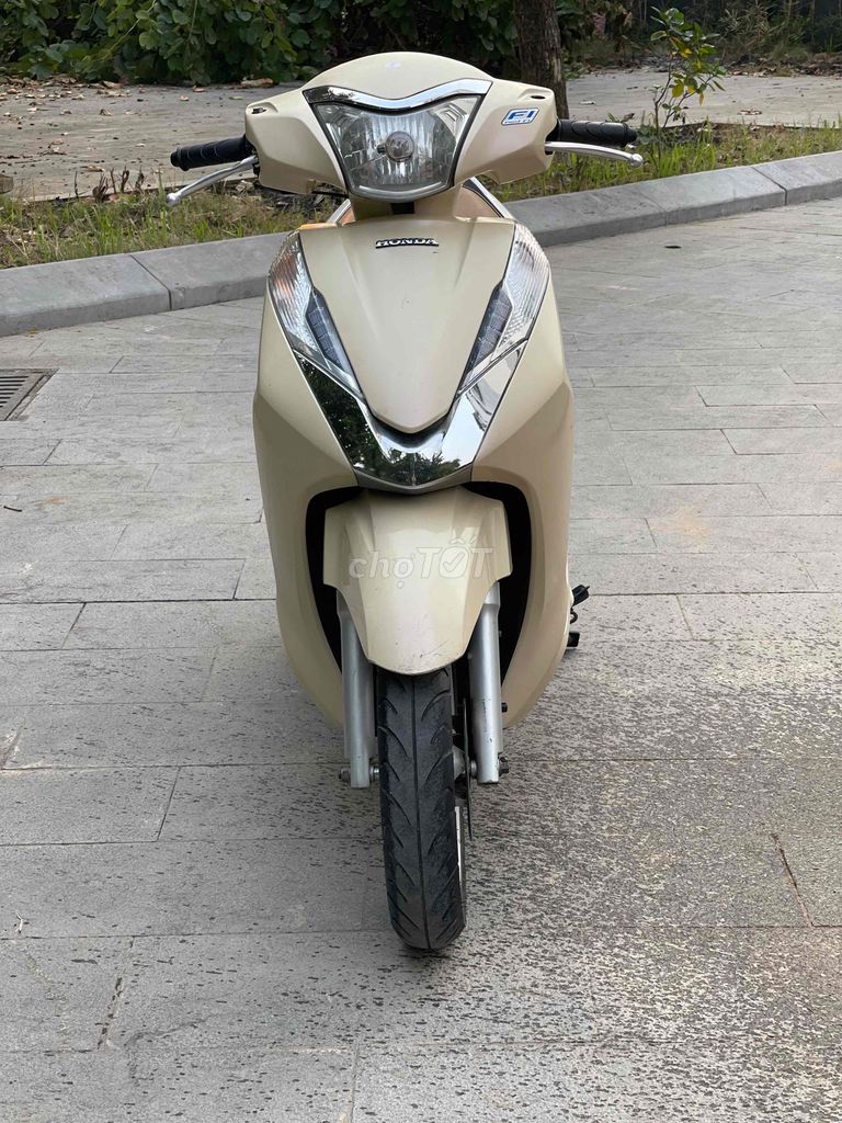 Honda Lead 2014 Vàng kem. Mua bán Xe máy tại Quận Nam Từ Liêm Hà Nội được đăng bởi Xe Máy Đức Dũng hình 6