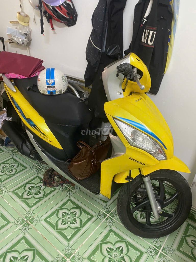 honda vision Fi phun xăng điện tử. Mua bán Xe máy tại Quận Gò Vấp Tp Hồ Chí Minh được đăng bởi Phong Trần hình 3