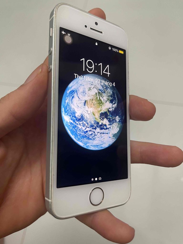 iphone 5s. Mua bán Điện thoại tại Huyện Trảng Bom Đồng Nai được đăng bởi Lâm Chí hình 1