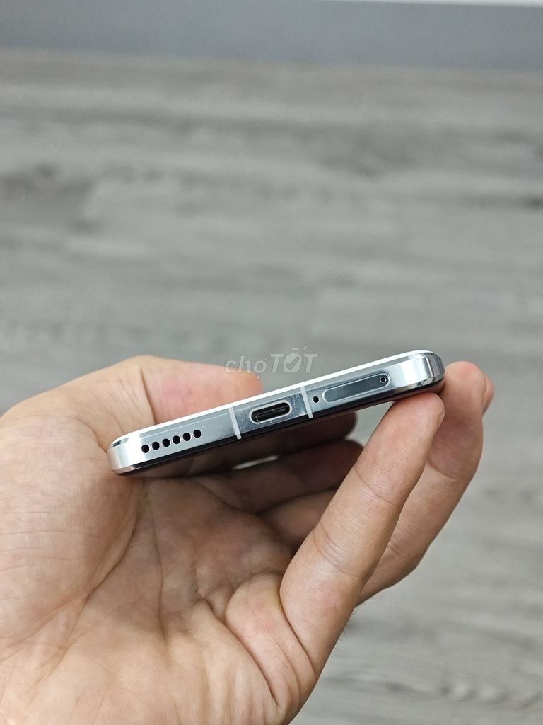 Honor Magic 6 Pro 256GB Trắng. Mua bán Điện thoại tại Thị xã Hương Thủy Thừa Thiên Huế được đăng bởi BT Store hình 1