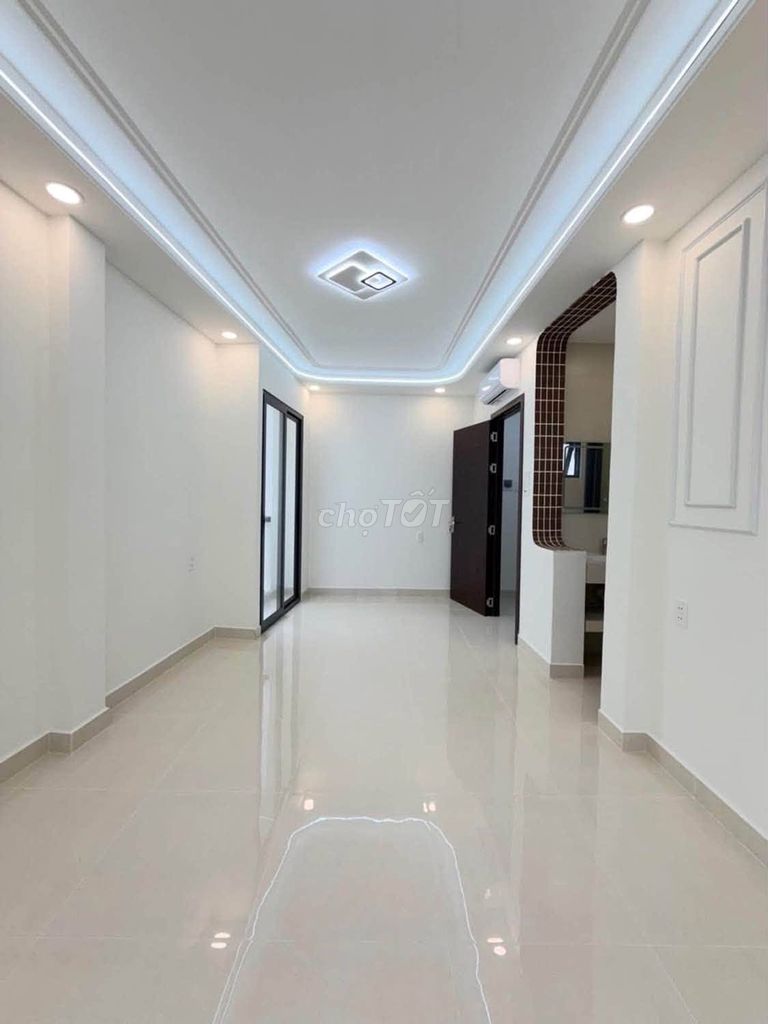 Автомобильная аллея Фунг Ван Кунга, мост П. Киеу, 33 м², 4 этажа
