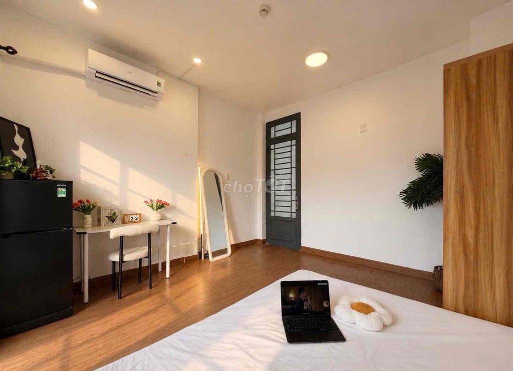 Phòng Trọ gần Văn Lang, Uef, Giao thông vận tải, ngoại thương