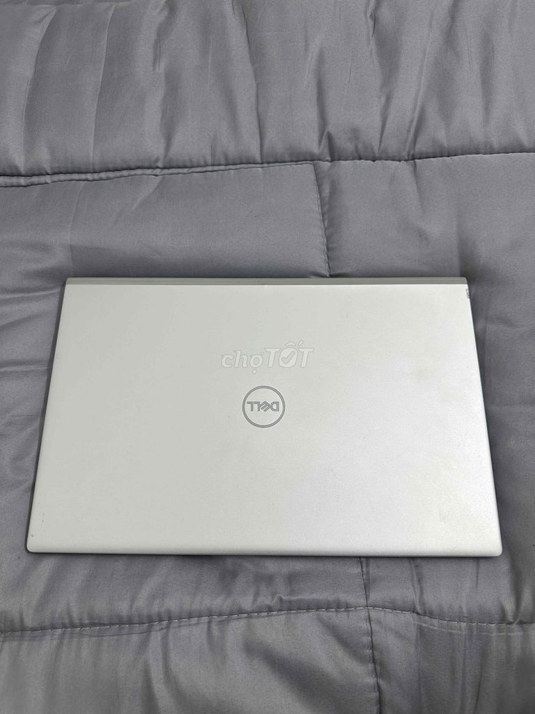 Laptop Dell nhôm nguyên khối sang trọng i5 thế hệ