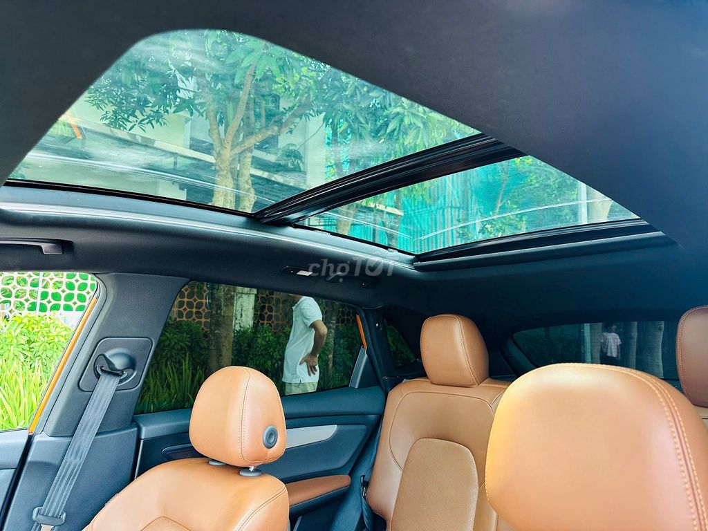 VinFast VF8 2022 Plus - 47000 km. Mua bán Ô tô tại Quận Bắc Từ Liêm Hà Nội được đăng bởi Nguyễn Văn Hoàng hình 17