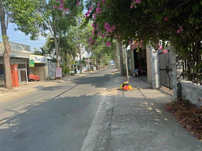 Nhà MT 110 Huynh Thi Thanh/ Tran Phong Sac
