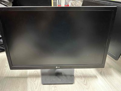 Màn hình LG 27 inch đã qua sử dụng. Mua bán Máy tính để bàn tại Quận Bình Tân Tp Hồ Chí Minh được đăng bởi Neal